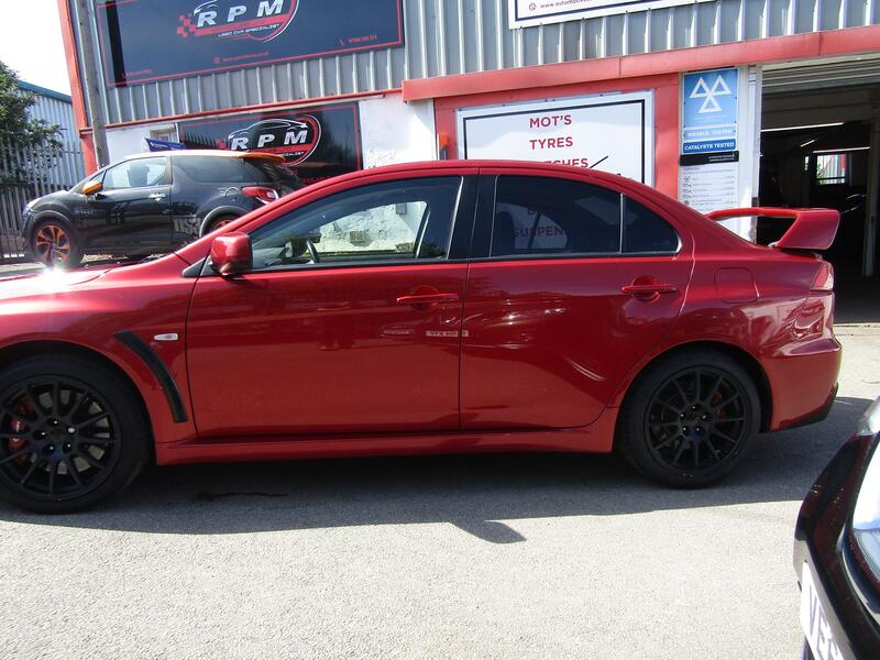 MITSUBISHI LANCER