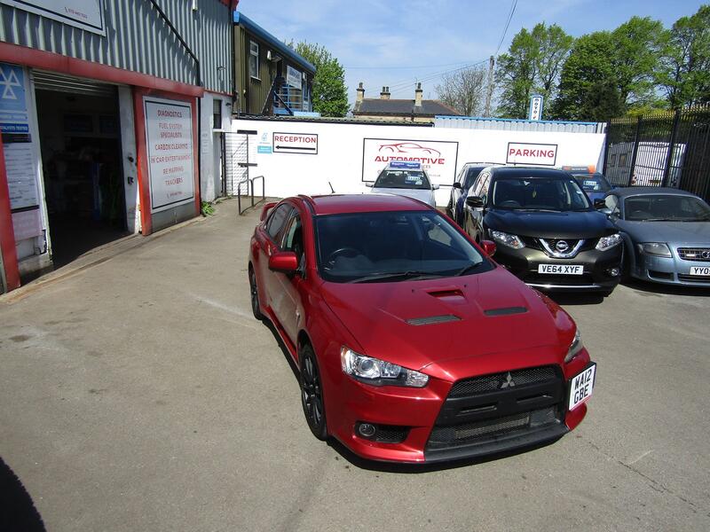 MITSUBISHI LANCER