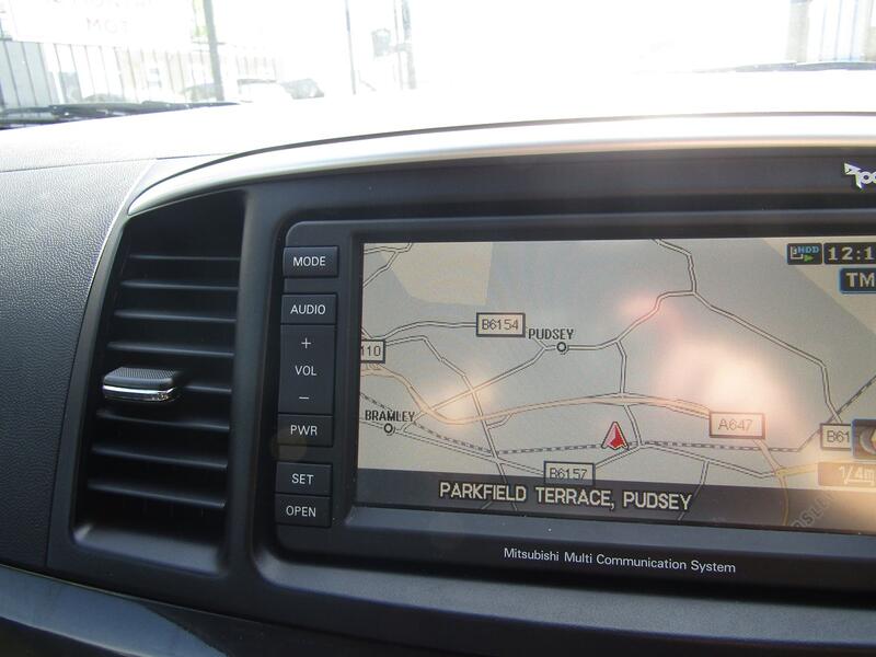 MITSUBISHI LANCER