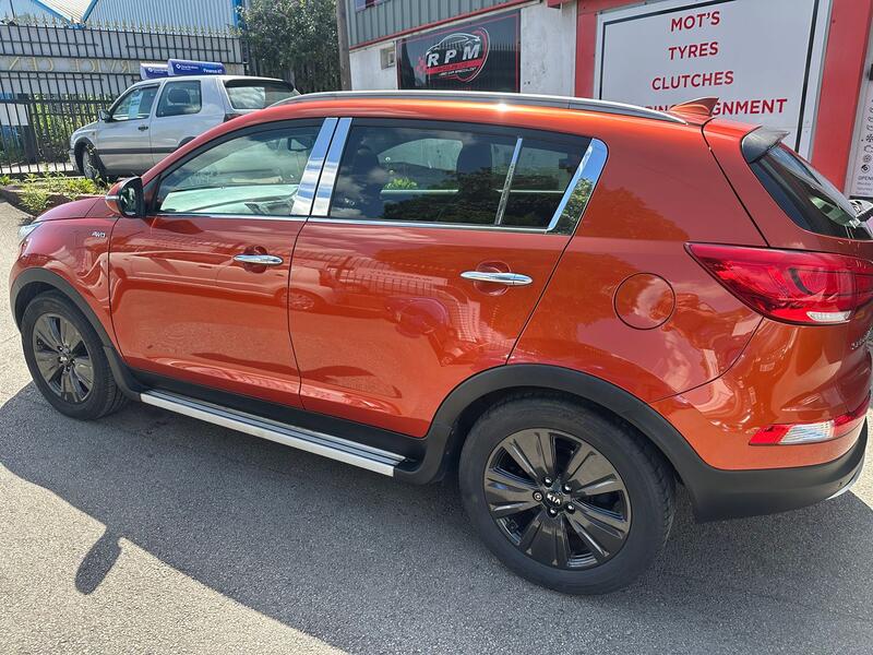 KIA SPORTAGE