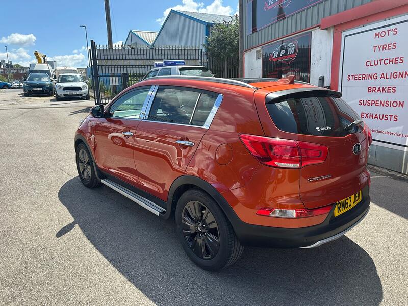 KIA SPORTAGE