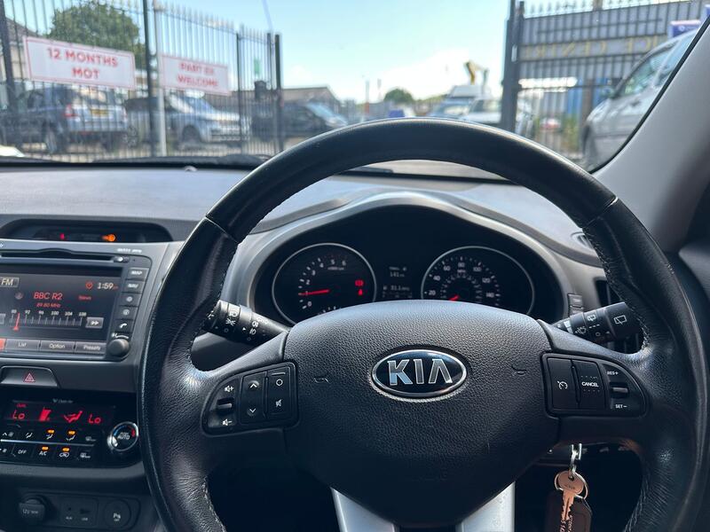 KIA SPORTAGE