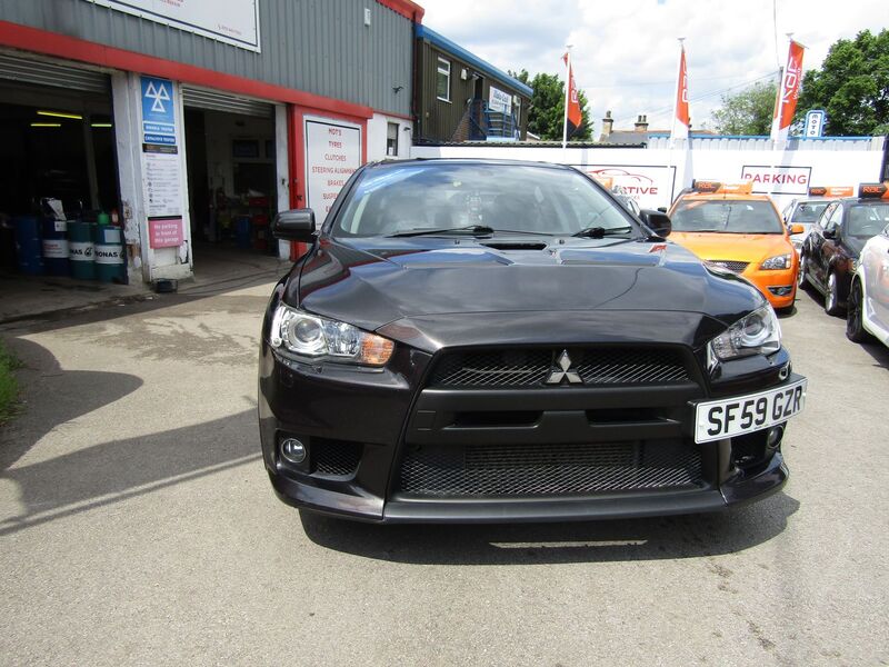 MITSUBISHI LANCER